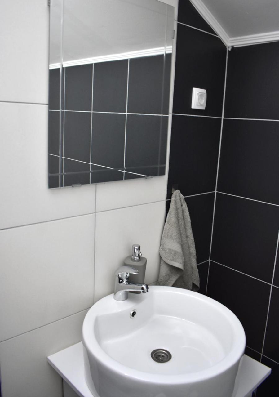 Apartmani Зренянин Экстерьер фото